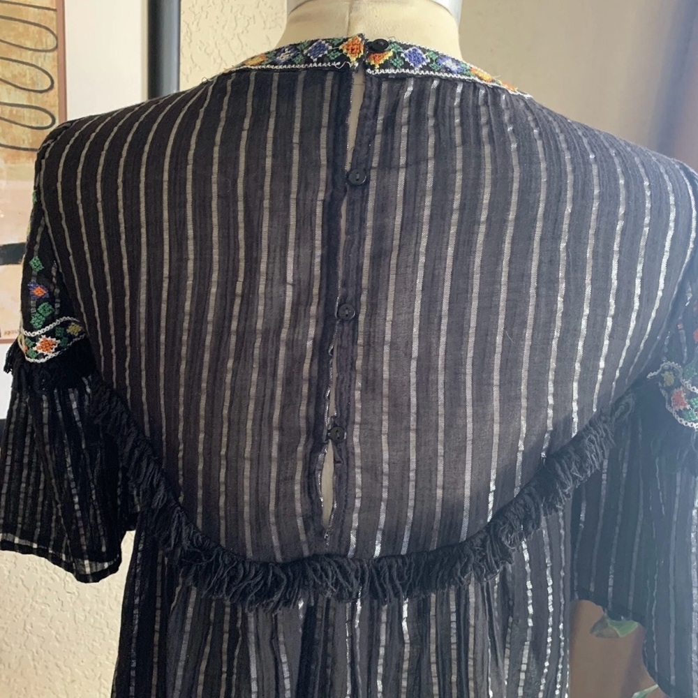 Zara Woman NWOT Embroidered Black Bell Sleeved Fringed Boho Festival Top Size XS - Picture 5 of 11